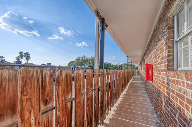 6305 Westward Street 176, Houston, TX 77081