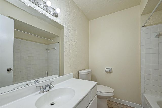 6305 Westward Street 176, Houston, TX 77081