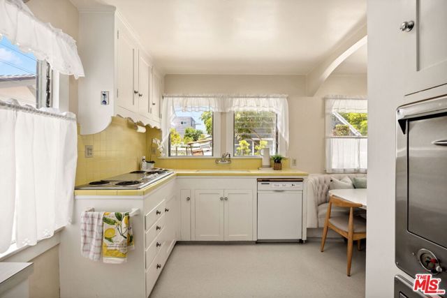 4155 Madison Avenue, Culver City, CA 90232