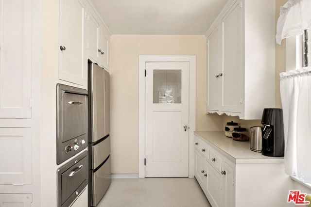 4155 Madison Avenue, Culver City, CA 90232