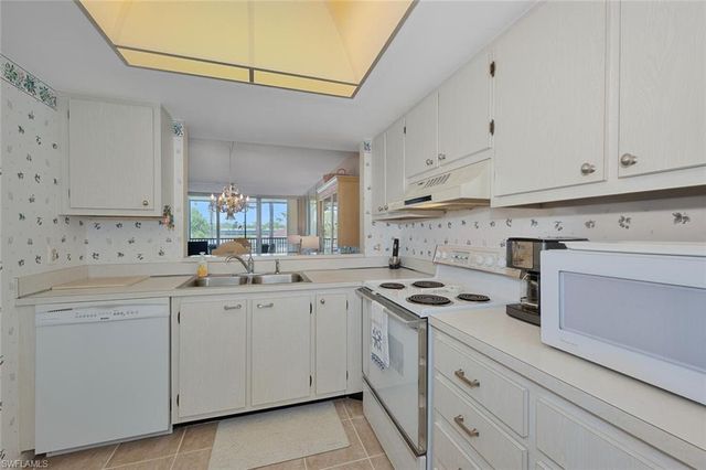 25804 Cockleshell DR 216, Bonita Springs, FL 34135