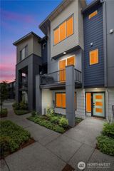 509 237th Place SE #D, Bothell, WA 98021