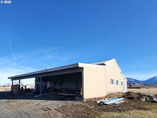 80071 COUNTRYSIDE Rd, Joseph, OR 97846