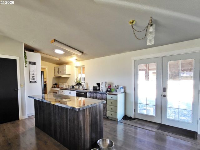 80071 COUNTRYSIDE Rd, Joseph, OR 97846