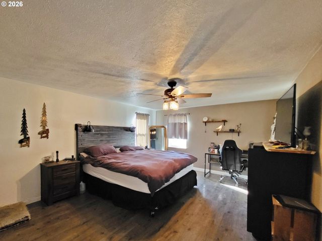 80071 COUNTRYSIDE Rd, Joseph, OR 97846