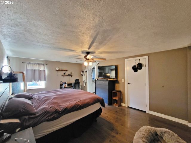 80071 COUNTRYSIDE Rd, Joseph, OR 97846