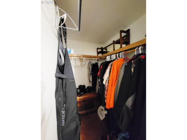 80071 COUNTRYSIDE Rd, Joseph, OR 97846