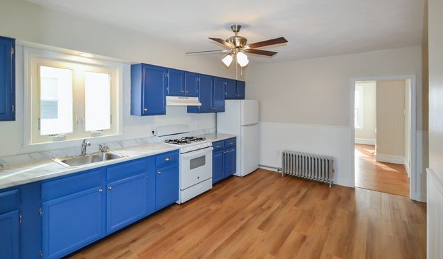 76 Brown St 2, Waltham, MA 02453