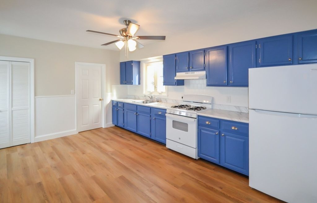 76 Brown St 2, Waltham, MA 02453