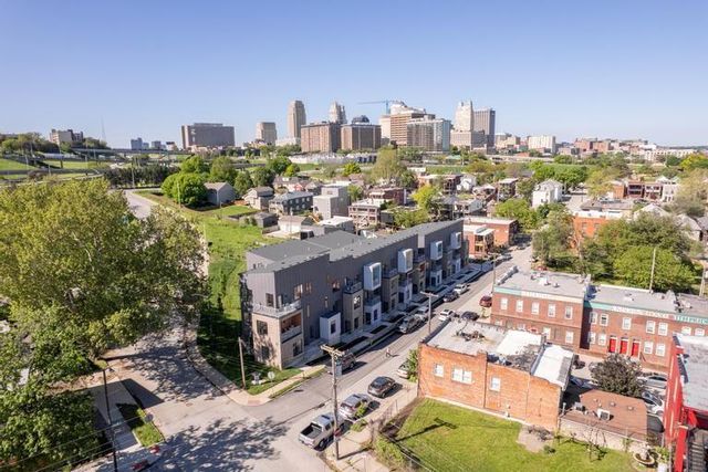 1033 Pacific Street, Kansas City, MO 64106