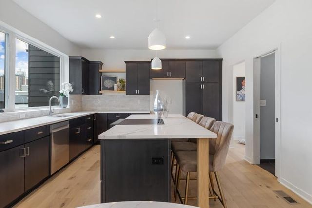 1033 Pacific Street, Kansas City, MO 64106