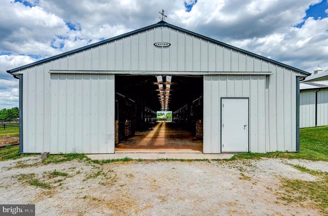 1384 BON OX RD, Gettysburg, PA 17325