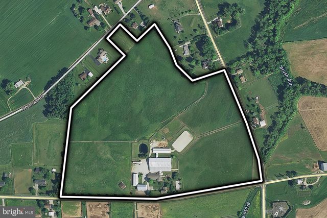 1384 BON OX RD, Gettysburg, PA 17325