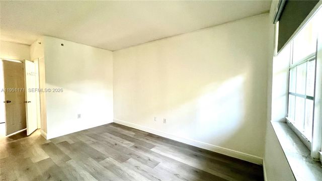 11700 SW 2nd St 13303, Pembroke Pines, FL 33025