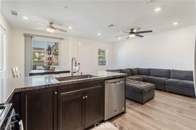 41973 Rondo Street 1203, Murrieta, CA 92562