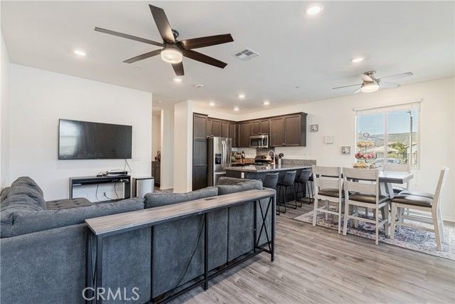 41973 Rondo Street 1203, Murrieta, CA 92562