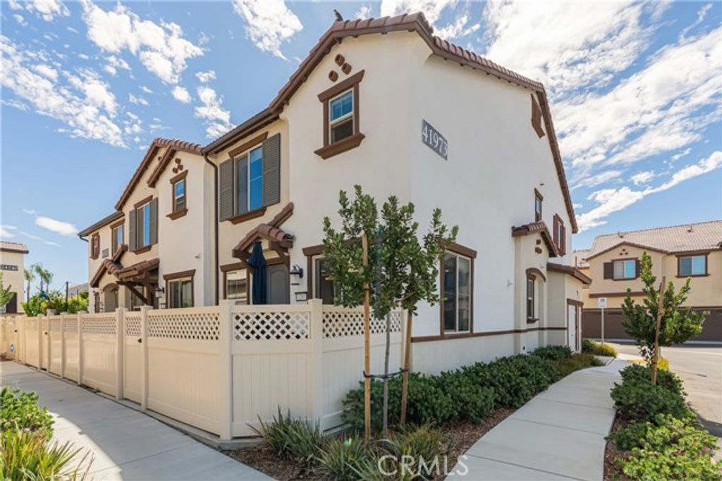 41973 Rondo Street 1203, Murrieta, CA 92562