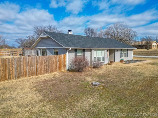 12111 W 66th Place S, Sapulpa, OK 74066