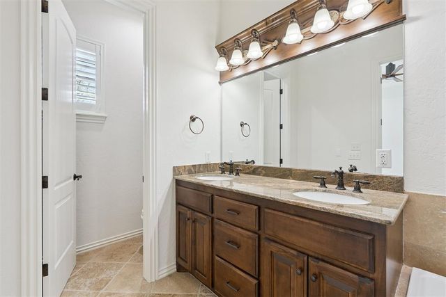 3108 Millbrook Square, Norman, OK 73072