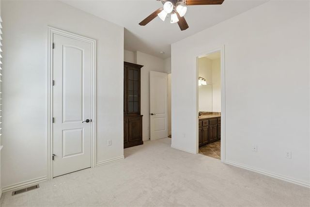 3108 Millbrook Square, Norman, OK 73072