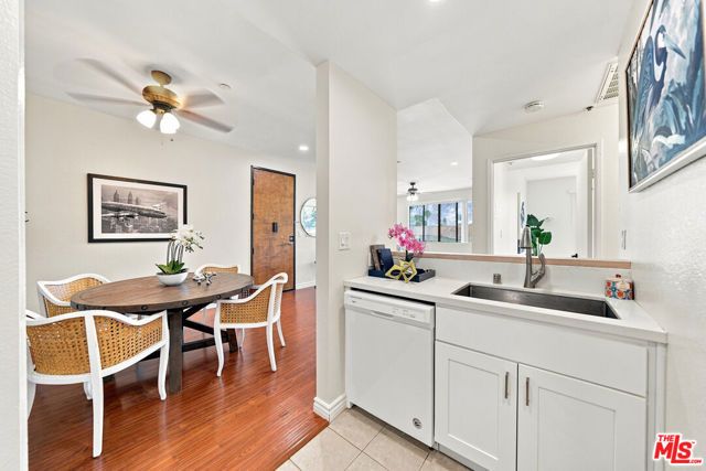 533 S St Andrews Place 318, Los Angeles, CA 90020