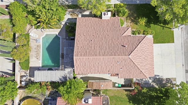 44125 Hunter Court, Lancaster, CA 93536