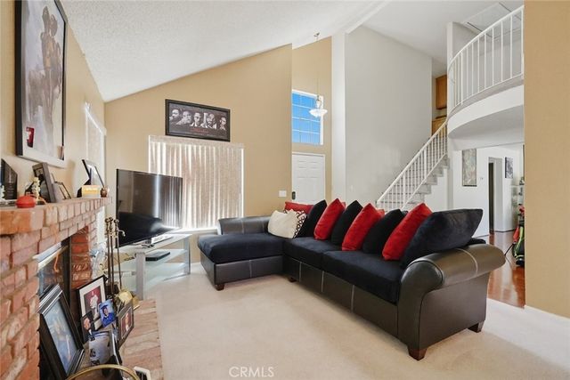 44125 Hunter Court, Lancaster, CA 93536