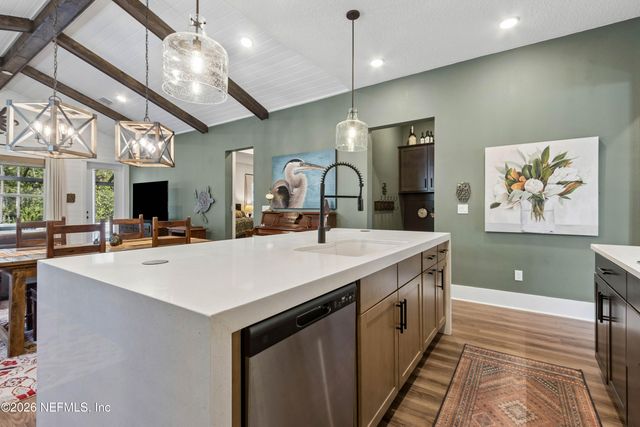 190 PIONEER VILLAGE Drive, Ponte Vedra, FL 32081