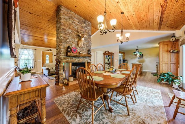 124 Napier Rd, Hohenwald, TN 38462