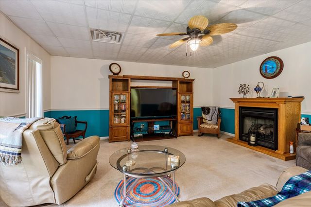 124 Napier Rd, Hohenwald, TN 38462