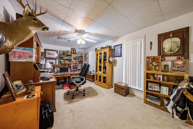 124 Napier Rd, Hohenwald, TN 38462