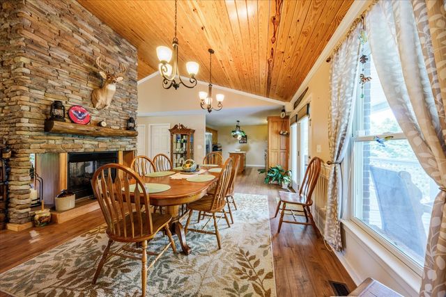 124 Napier Rd, Hohenwald, TN 38462