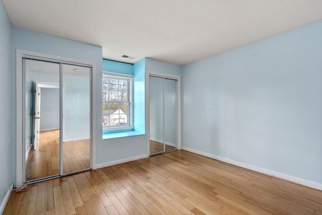 64 Wilmington St, Springfield, MA 01119