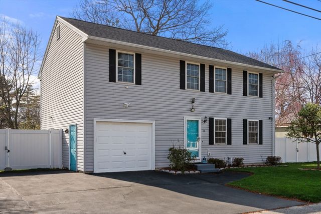 64 Wilmington St, Springfield, MA 01119