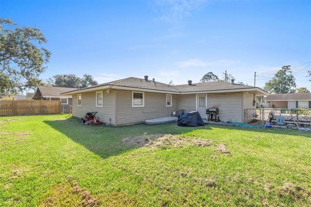 1002 Maria Drive, Sulphur, LA 70663