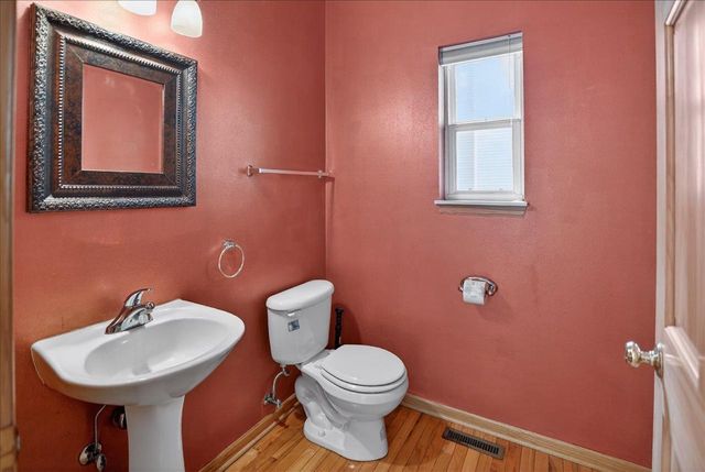 5470 Quarry Hill Drive, Fitchburg, WI 53711