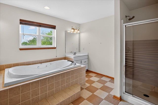 5470 Quarry Hill Drive, Fitchburg, WI 53711