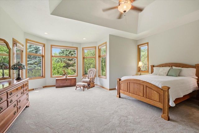 W330S1417 County Road C, Delafield, WI 53018