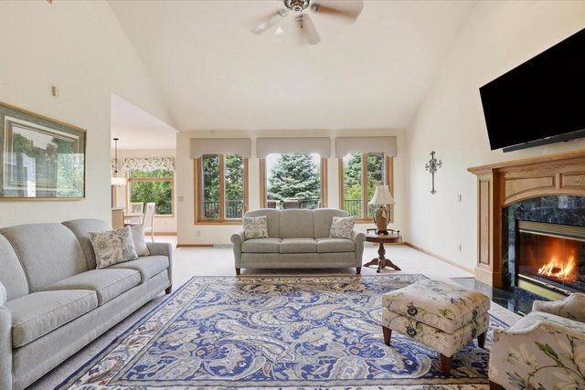 W330S1417 County Road C, Delafield, WI 53018