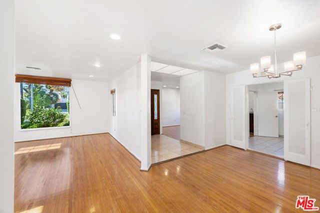 312 S Maple Drive, Beverly Hills, CA 90212