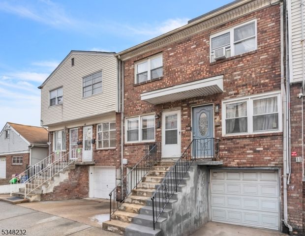 158 W Side Ave, Jersey City, NJ 07305