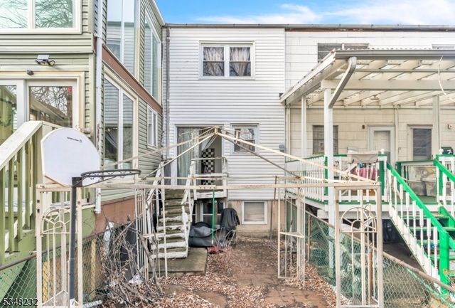 158 W Side Ave, Jersey City, NJ 07305