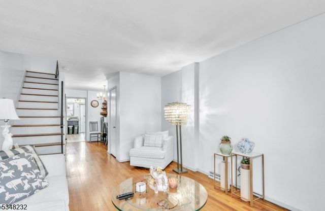 158 W Side Ave, Jersey City, NJ 07305