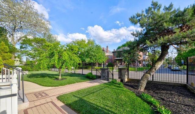 1298 Bryden Road, Columbus, OH 43205
