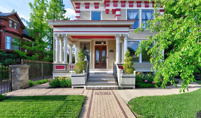 1298 Bryden Road, Columbus, OH 43205