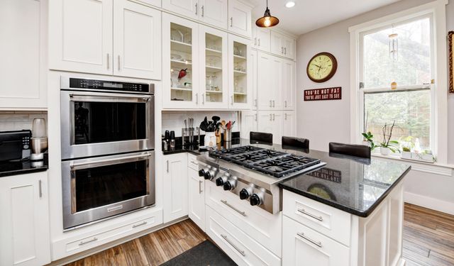1298 Bryden Road, Columbus, OH 43205
