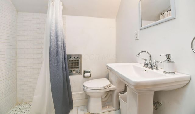1298 Bryden Road, Columbus, OH 43205