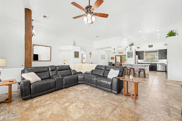 49904 N 21ST Drive, New River, AZ 85087