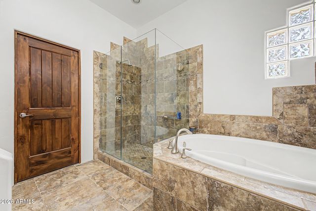 49904 N 21ST Drive, New River, AZ 85087