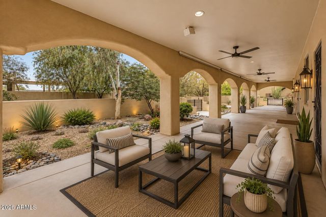 49904 N 21ST Drive, New River, AZ 85087